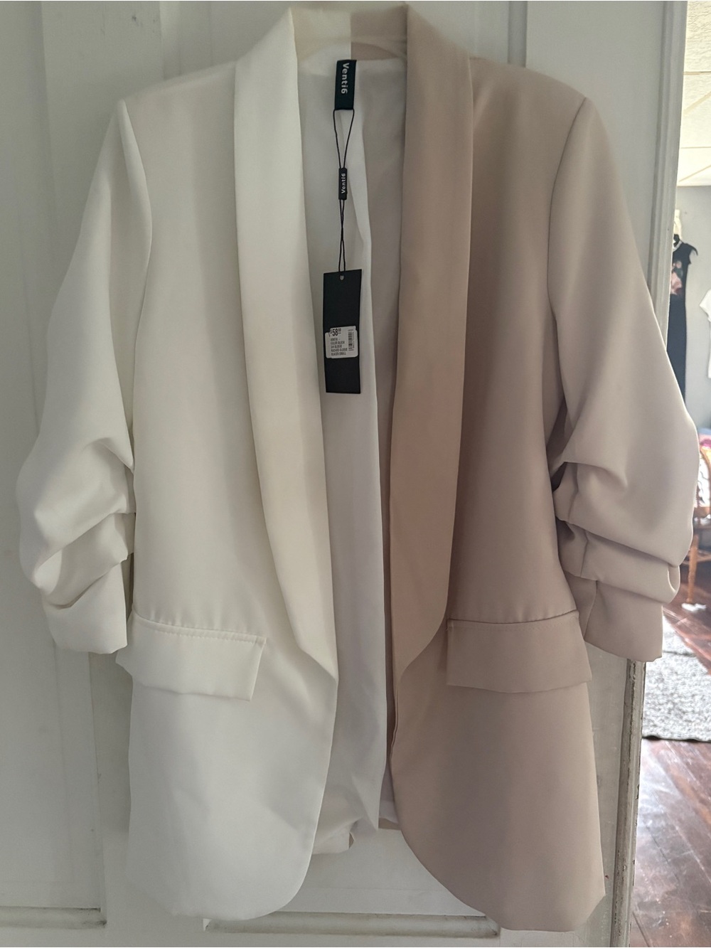 Venti6 Two-Tone Cream & Beige Open Blazer
